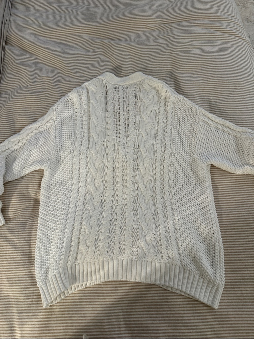 Quince oversized cable knit cardigan - Picture 4 of 4
